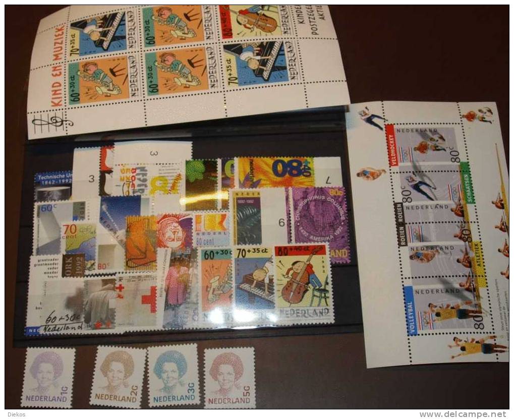 Jahrgang Nederland 1992 Postfrisch, Year Set, MNH  2 Werte Fehlen 1458-59   Michel: 47.- &euro; #1949 - Collections