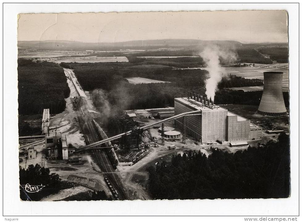 57 CARLING  -  L HOPITAL  -  VUE AERIENNE DES USINES  CPM 1940/50 - Autres & Non Classés