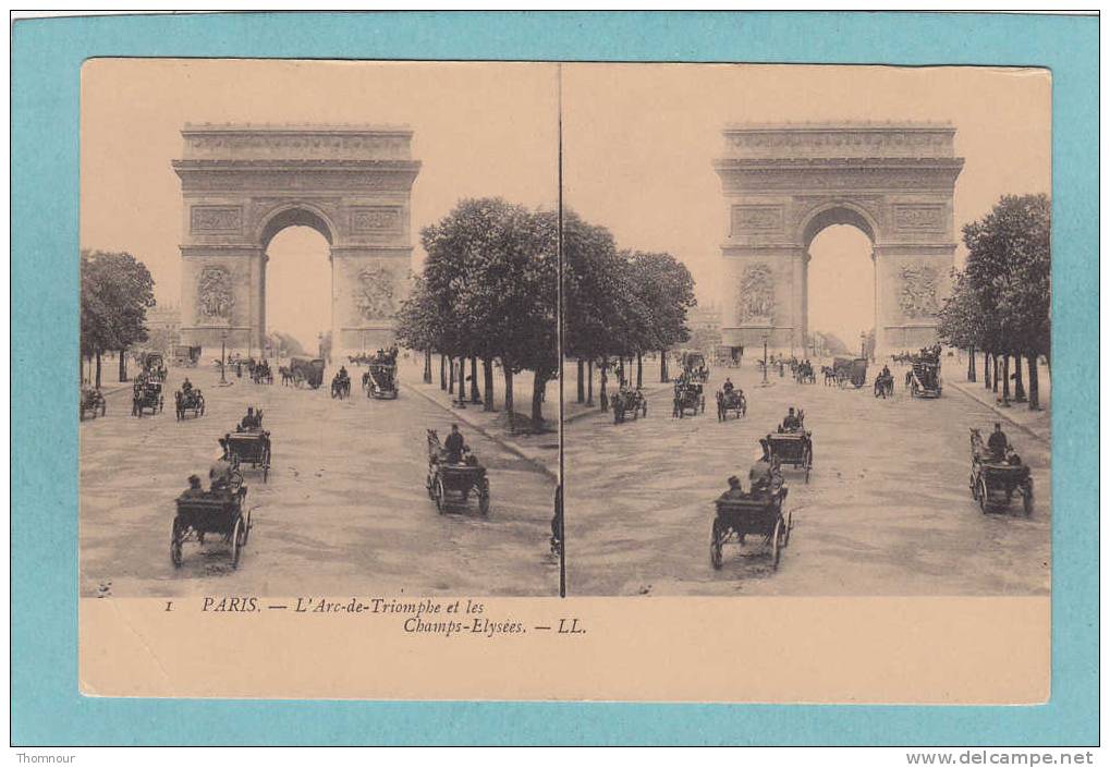 CARTE STEREO  -  PARIS - L´ Arc-de-Triomphe  Et  Les  Champs-Elysées .  -  BELLE   CARTE  ANIMEE     - - Stereoscopische Kaarten