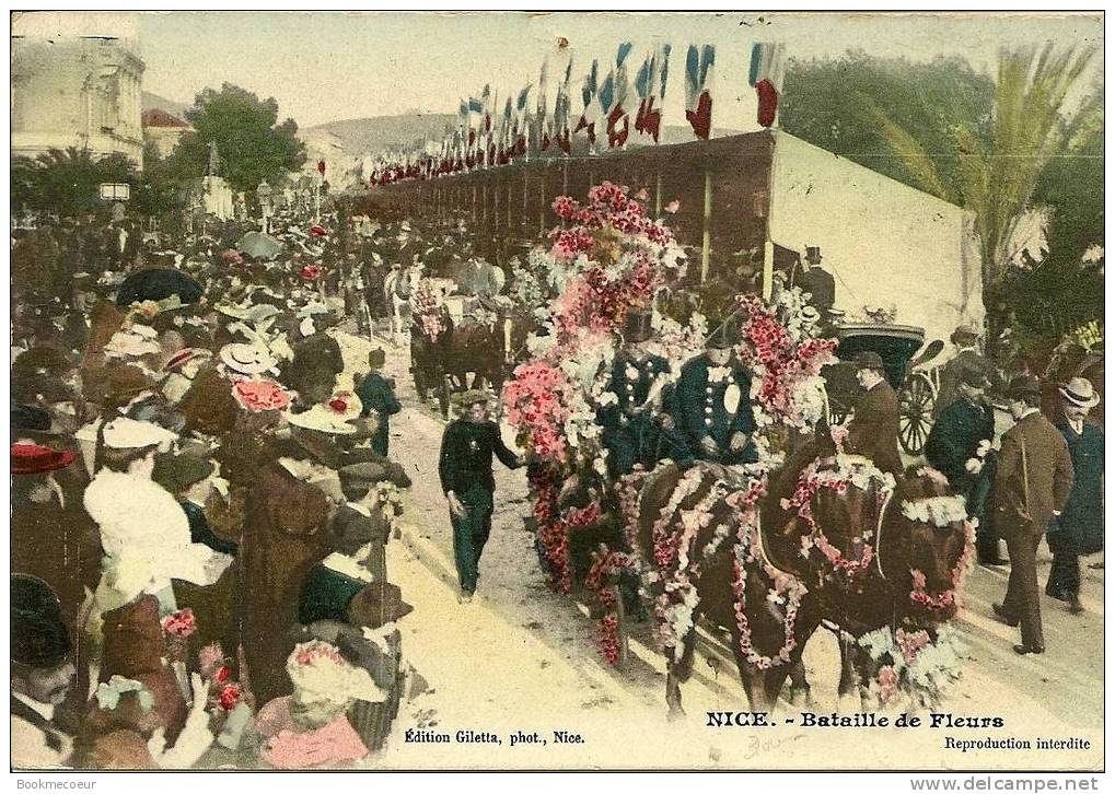 06  NICE  BATAILLE DE FLEURS       N° C 2730 - Marchés, Fêtes