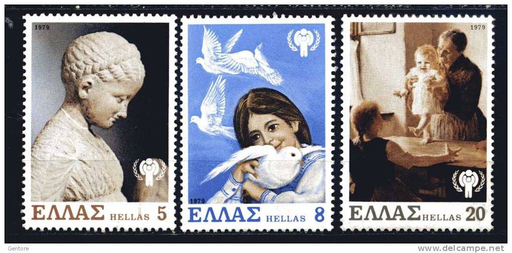 GREECE 1979  Year Of The Child Cat N° 1340/42  MINT NEVER HINGED** - Other & Unclassified