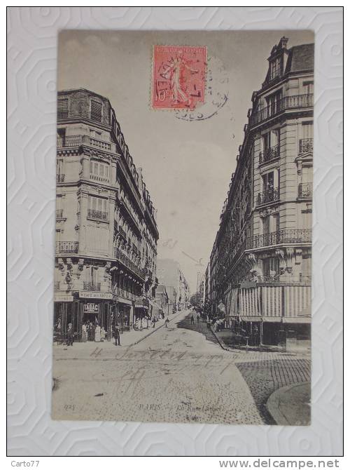 CPA:Paris XVIII , Rue Lamarck   Animee - District 18