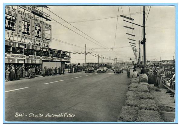 BARI CIRCUITO AUTOMOBILISTICO FOTOGRAFICA B/N ANIMATA AUTO SPLENDIDA E RARA  USATA 14.9.1956 (DC2463) - Bari