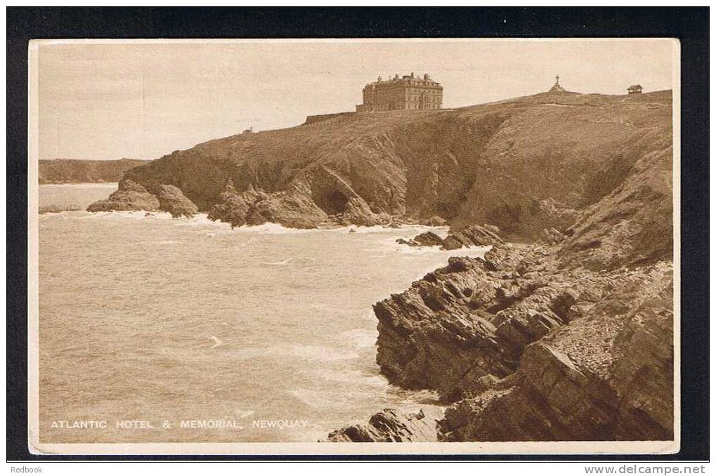 RB 677 - Early Postcard The Atlantic Hotel & Memorial Newquay Cornwall - Newquay