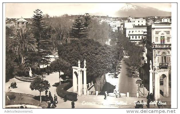 52790)cartolina Illustratoria Catania - Villa Bellini , L'etna E Panorama - Tassata - Acireale