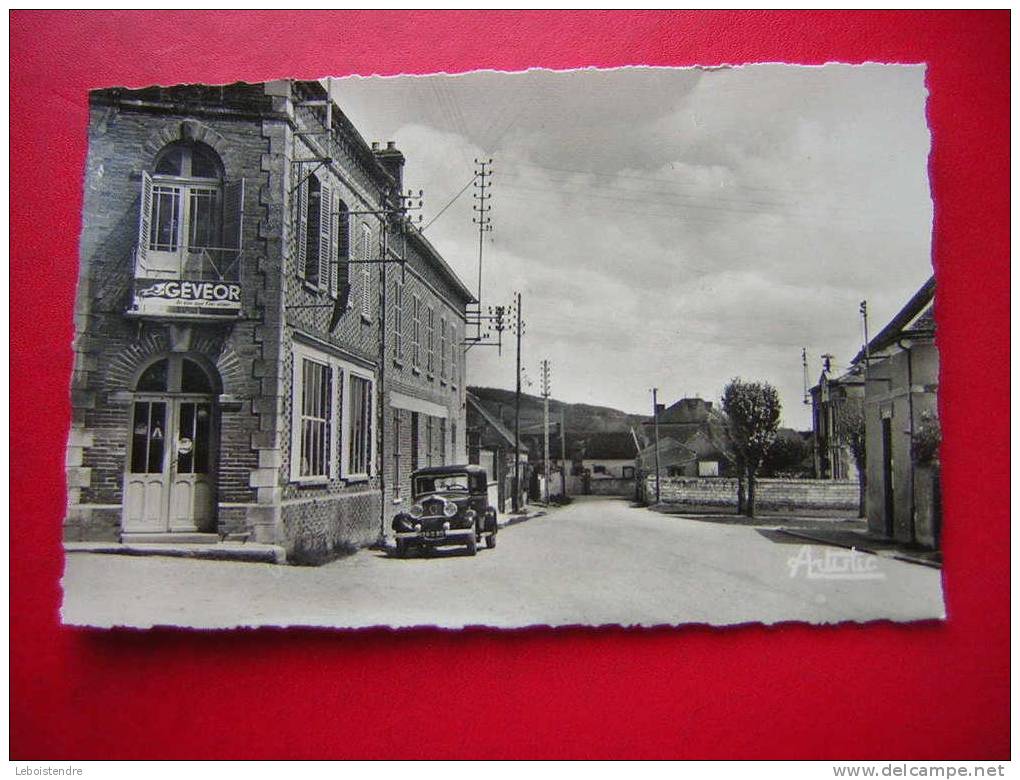 BELLE CPSM-89- SOUCY-LE CENTRE  -PHOTO RECTO / VERSO-CARTE EN BON ETAT - Soucy