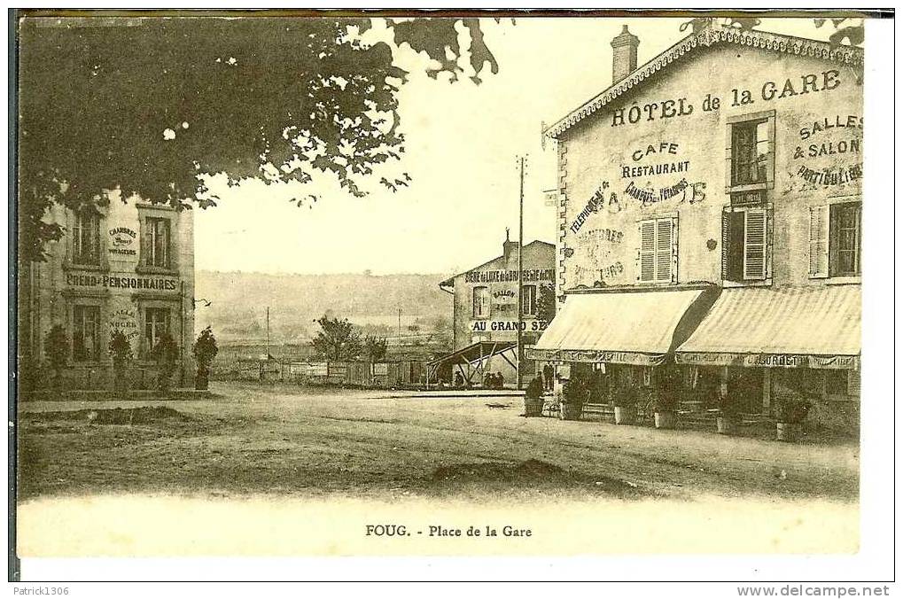 CPA  FOUG, Place De La Gare  2659 - Foug