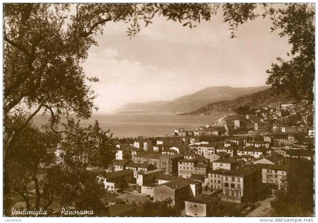 Italy - Italia - Ventimiglia - Panorama - Old Unused Real Photo Postcard [P2752] - Imperia