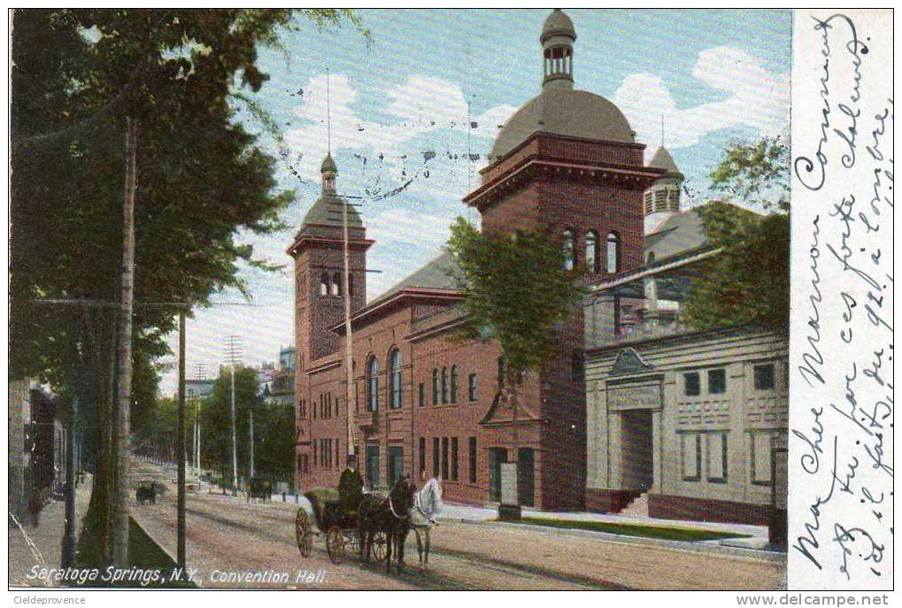 Saratoga Springs, N Y, Convention Hall. (calèche De Deux Chevaux). - Saratoga Springs