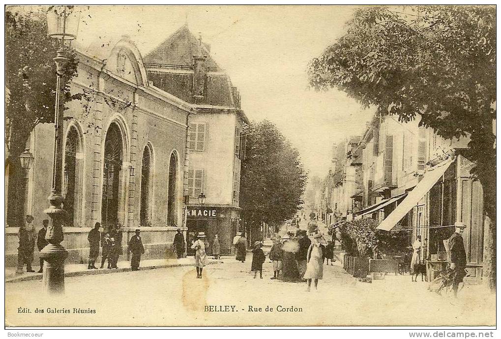 01      BELLEY   RUE DE CORDON - Belley