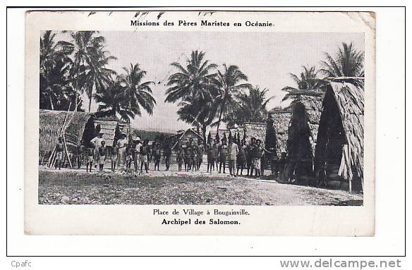 Archipel Des Salomon , Place De Village à Bougainville / Mission Des Pères Maristes - Salomon