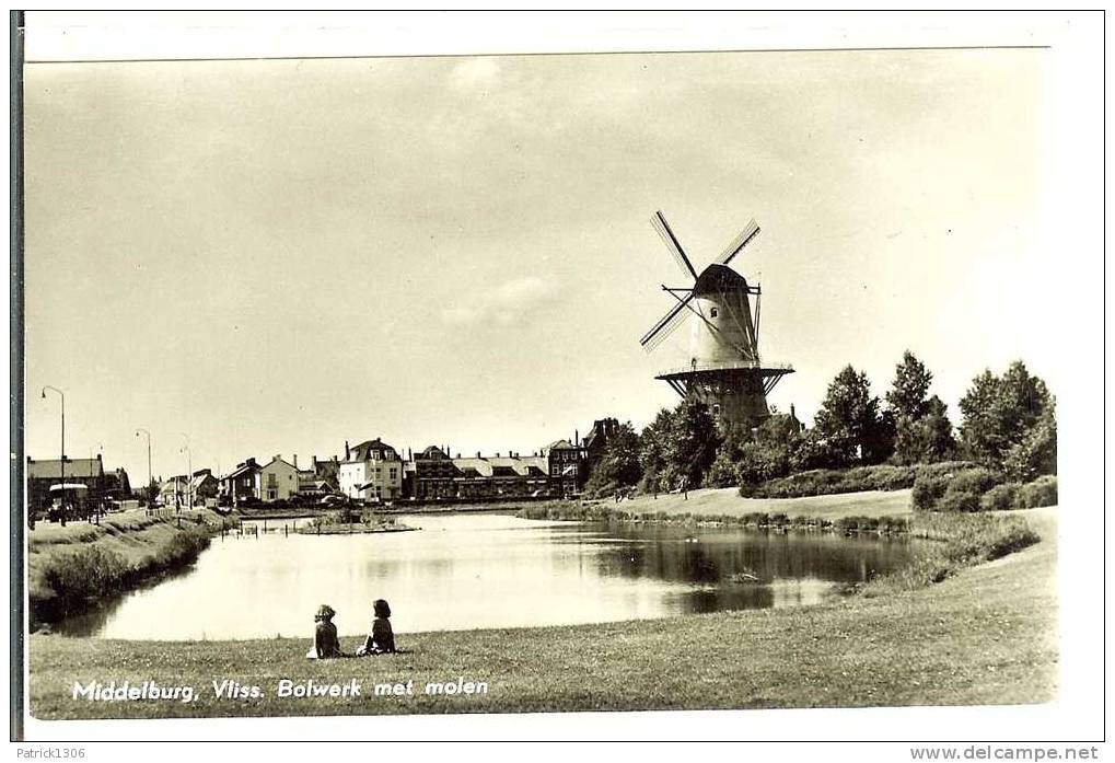 CPSM MIDDELBURG, Vliss. Bolwerk Met Molen 2279 - Middelburg