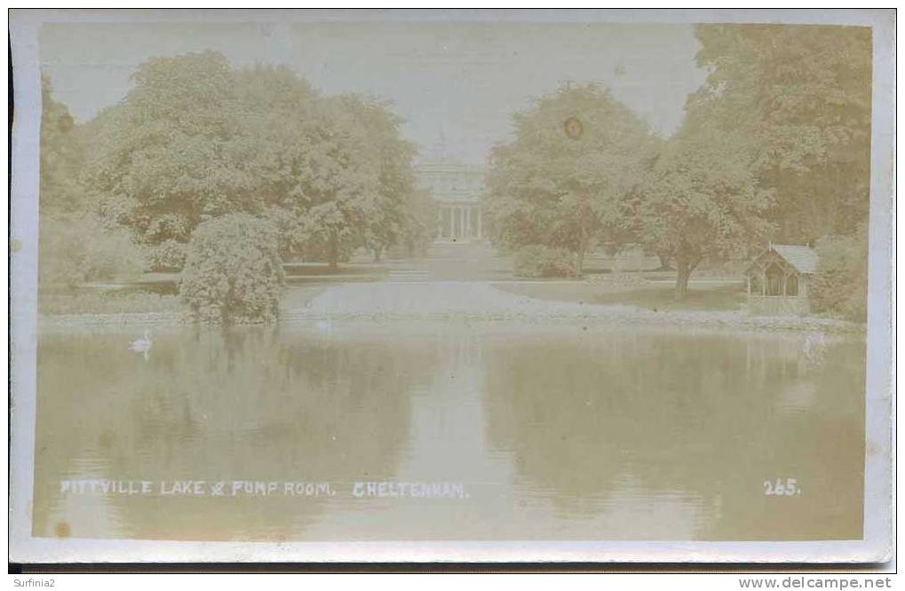 GLOS - CHELTENHAM -  PITTVILLE LAKE AND PUMP ROOM RP 1910  Gl209 - Cheltenham