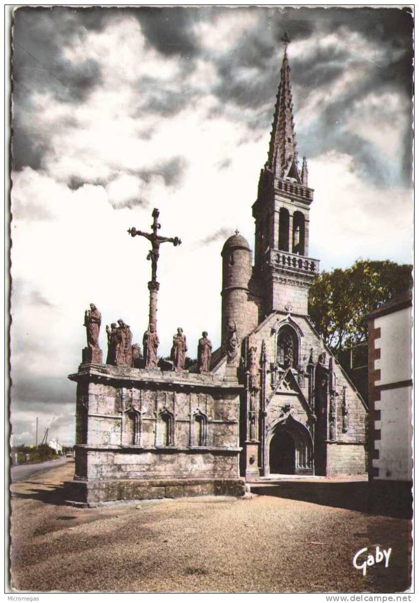 Calvaire Et Eglise De COMFORT - Combrit Ste-Marine