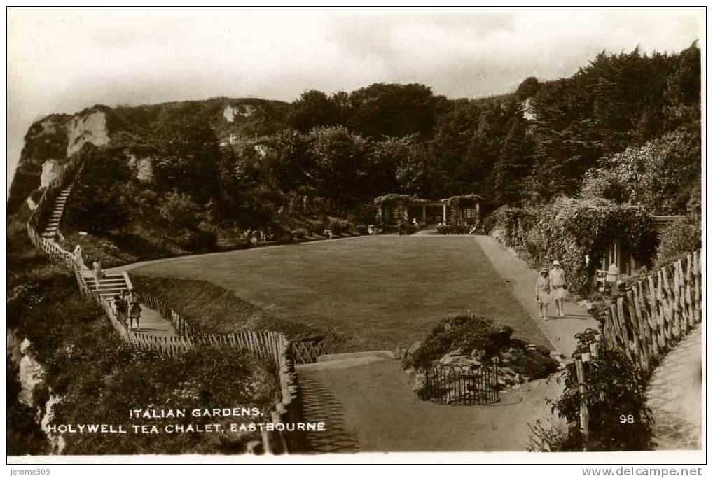 ROYAUME-UNI - EASTBOURNE - CPA - N°98 - Eastbourne, Italian Gardens - Holywell Tea Chalet - Eastbourne