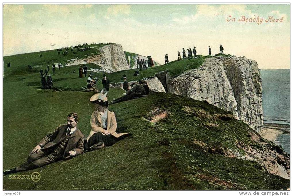 ROYAUME-UNI - EASTBOURNE - CPA - N°53232 - Eastbourne, On Beachy Head - Eastbourne