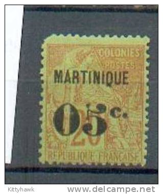 MART 245 - YT 11* Une Dent Manquante Coin Gauche - 2ème Choix - Ongebruikt