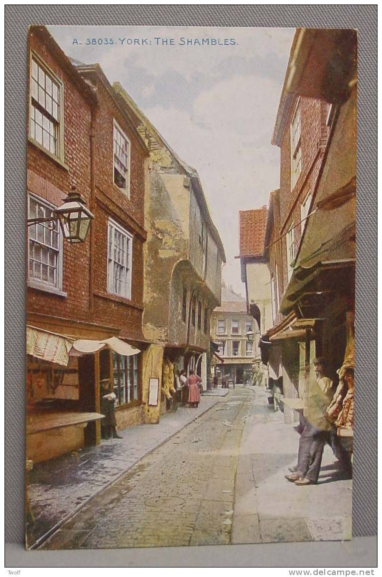 A. 38035 - YORK : THE SHAMBLES - Celesque Series - Published By The Photocrom C° Ltd. London And Tunbridge Wells - York