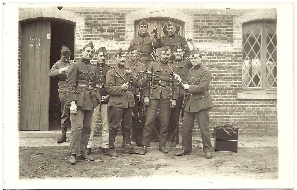 BEVERLOO - Fotokaart 1924 - Belgische Soldaten - Humor - Humoristiques