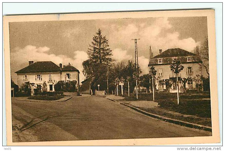 Dép 87 - Nantiat - Entrée Du Bourg  -  Bon état Général - Nantiat