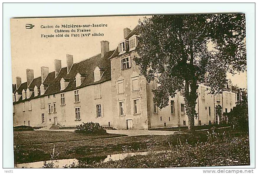 Dép 87 - Mezieres Sur Issoire - Château Du Fraisse -  Façade Côté Du Parc - état - Meziere Sur Issoire