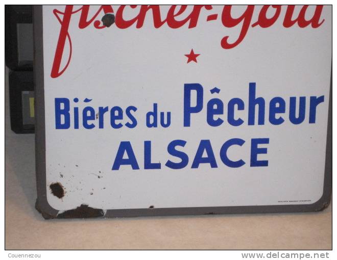 PLAQUE EMAILLEE CENTENAIRE BRASSERIE  FISCHER GOLD    49 X 98 CMS Biere Du Pecheur - Placas Esmaltadas (desde 1961)