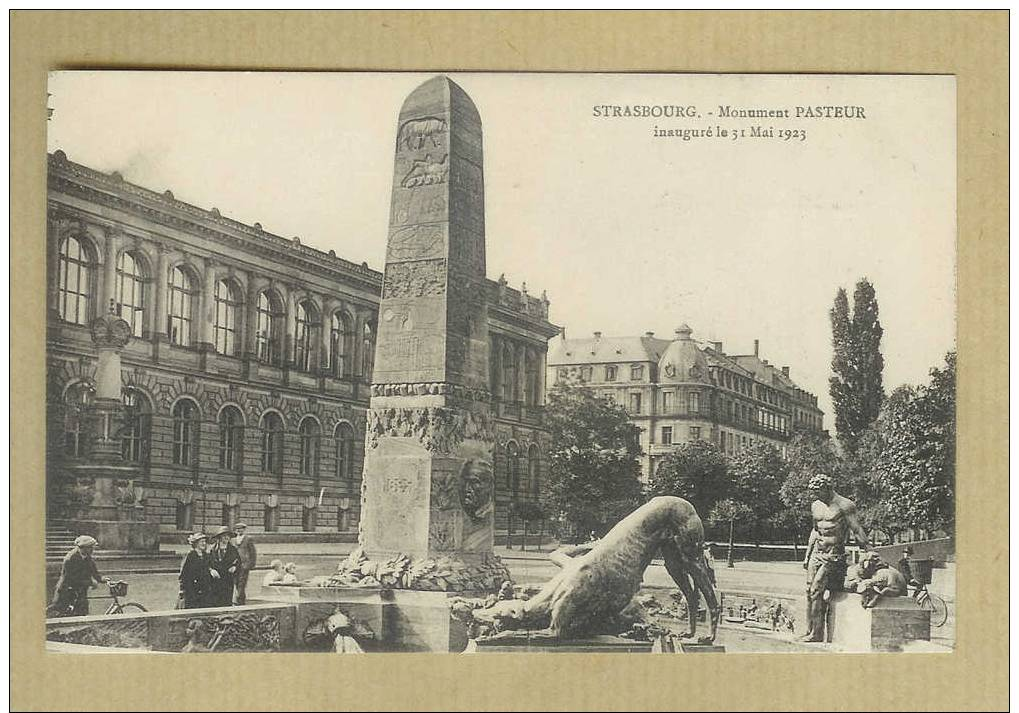 CARTE POSTALE "  STRASBOURG - MONUMENT PASTEUR  " - Strasbourg