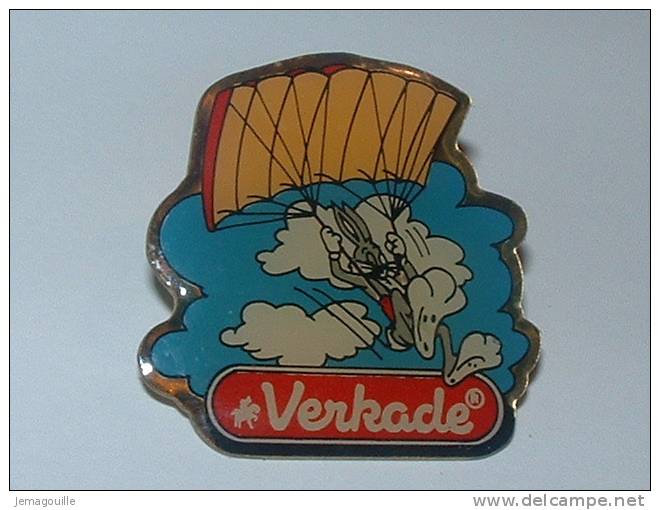 Pin's - Verkade 1990 - Bugs Bunny En Parapente - Parachutting