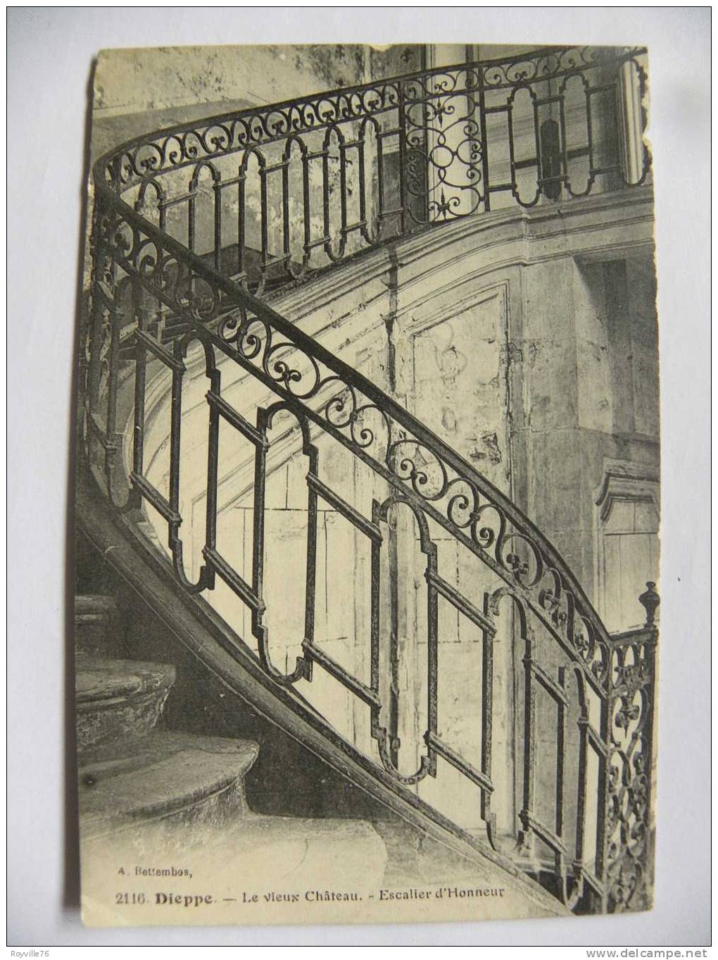 Dieppe, Le Vieux Château, Escalier D'honneur. Bon état. - Dieppe