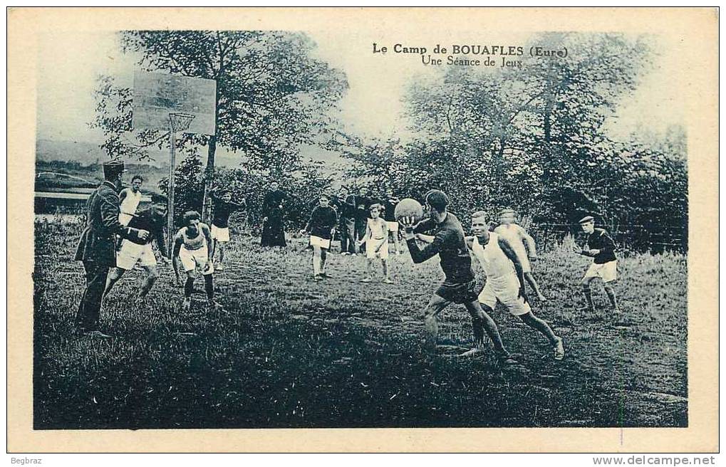 BASKET        CAMP DE BOUAFLES    MILITAIRE - Basket-ball