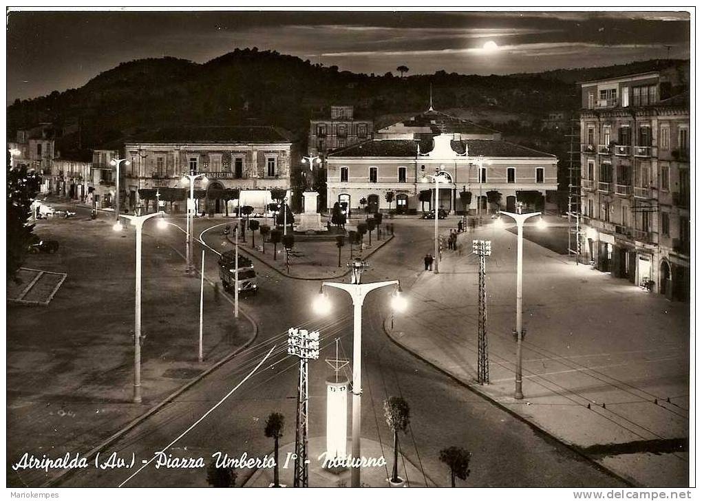 ATRIPALDA  -  Piazza Umberto L°  -  Notturno - Avellino