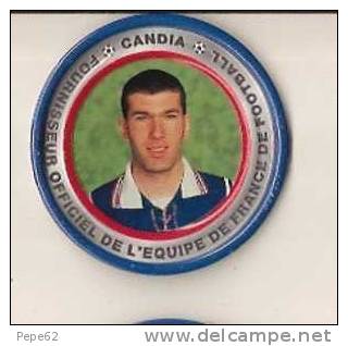 Publicité-equipe De France De Football-zinedine Zidane-nr 20-jeu Du Shlak-diamètre 6cm- - Milk Tops (Milk Lids)