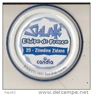 Publicité-equipe De France De Football-zinedine Zidane-nr 20-jeu Du Shlak-diamètre 6cm- - Milk Tops (Milk Lids)