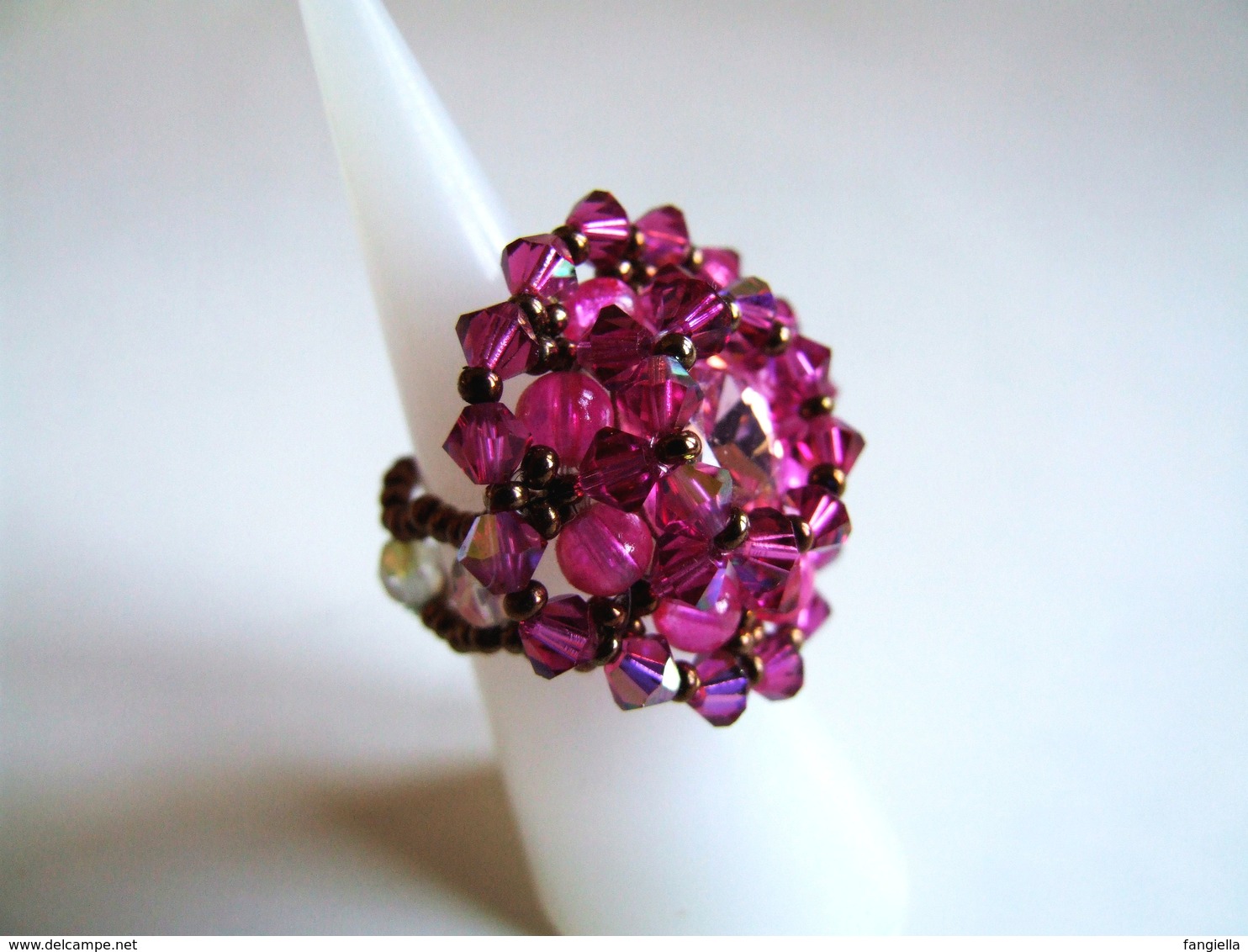 Superbe bague artisanale fuchsia véritable cristal Swarovski T.54/55