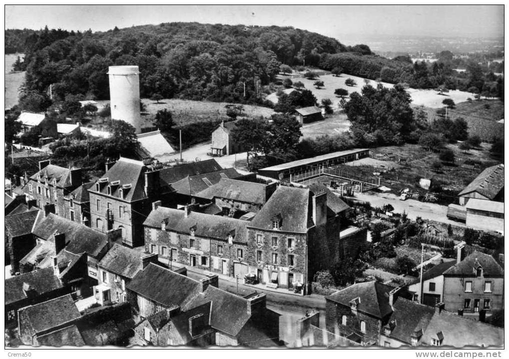 35 - BECHEREL - Vue Sur La Tour - Bécherel