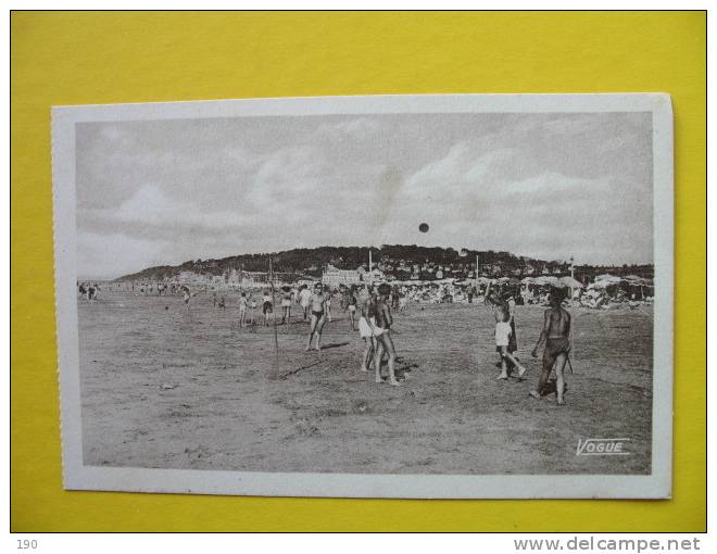 DEAUVILLE La Plage;VOLLEYBALL On The Beach - Voleibol