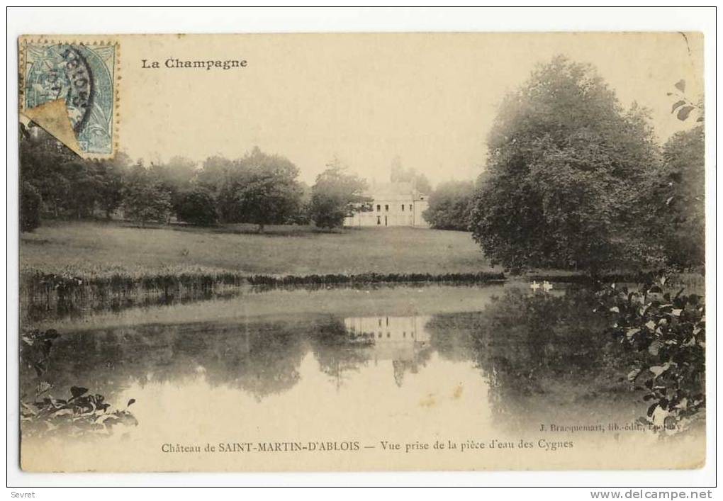 SAINT-MARTIN D'ABLOIS. -  Le Château. Vue Prise De La Pièce D'eau Des Cygnes - Other & Unclassified