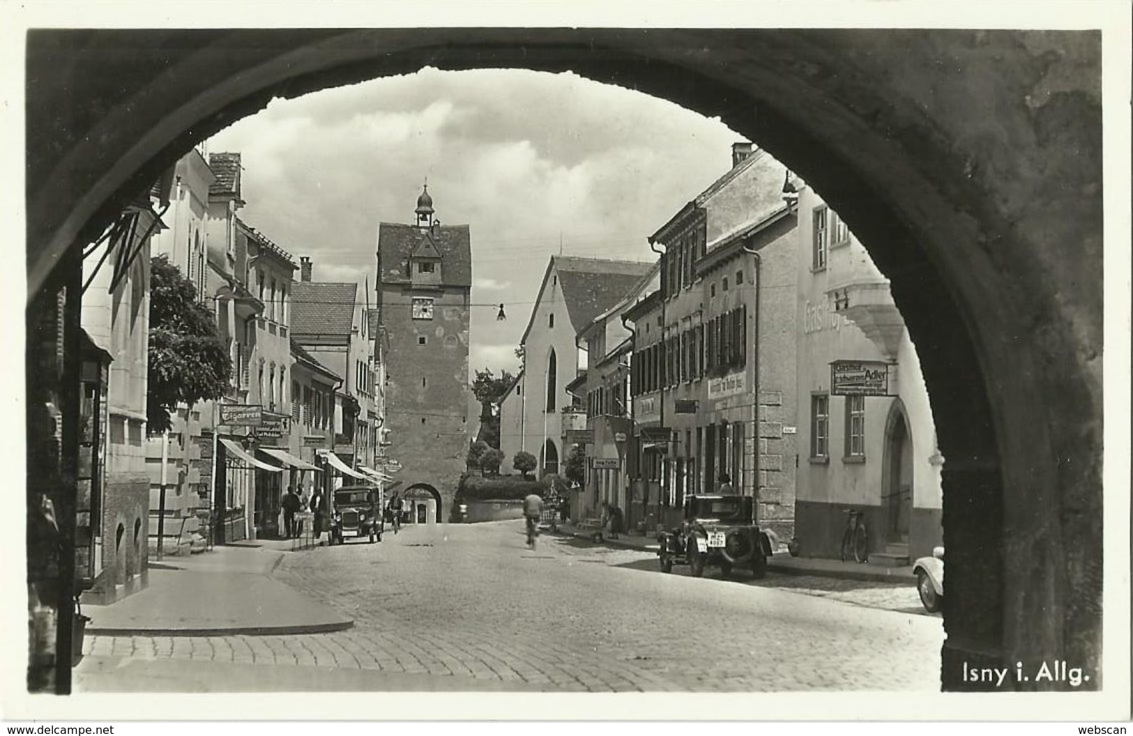 Foto / AK Isny Tordurchblick Geschäfte Oldtimer R! #05 - Isny