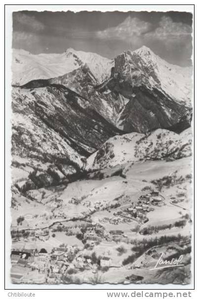 VALLOIRE   /  73  "  VUE GENERALE   ET ENVIRONS      "    CPM / CPSM  9X14 - Sonstige & Ohne Zuordnung