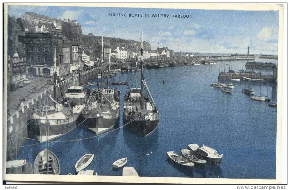 YORKS - WHITBY - FISHING BOATS IN HARBOUR  Y1395 - Whitby