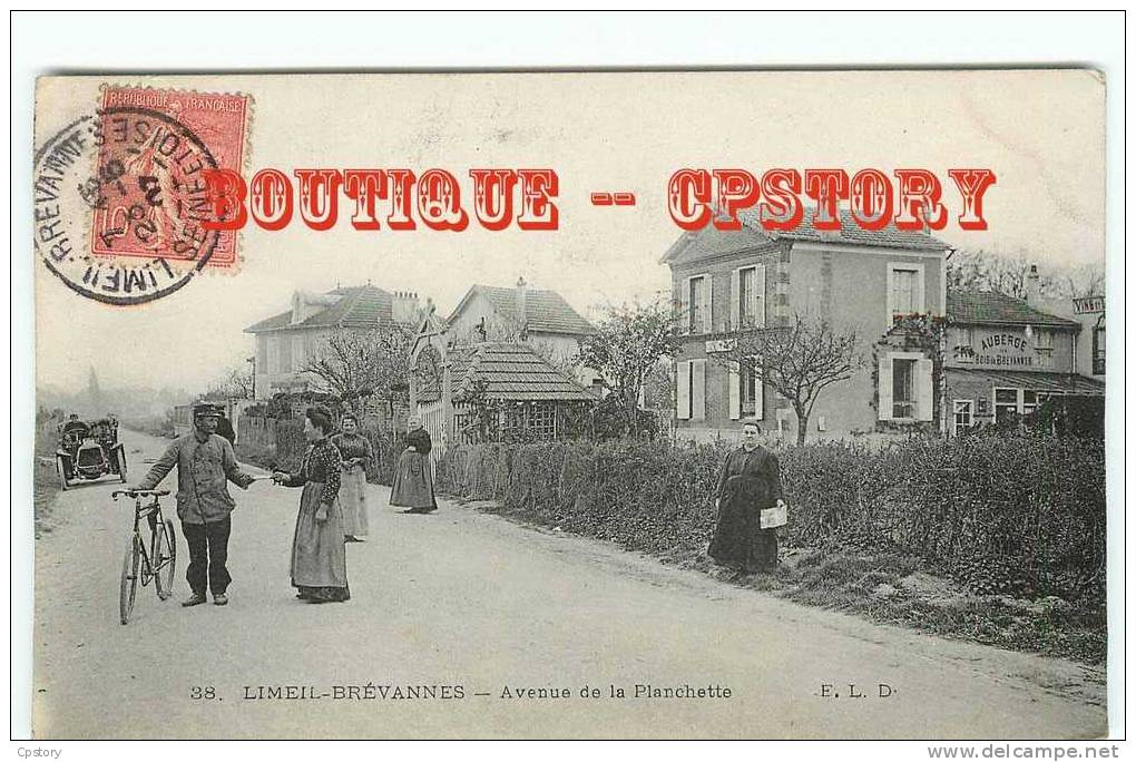 94 - LIMEIL BREVANNES - Facteur Avenue De La Planchette - Remise Du Courrier - Dos Scané - Limeil Brevannes