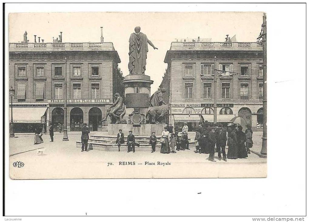 T 857  REIMS  PLACE ROYALE - Reims