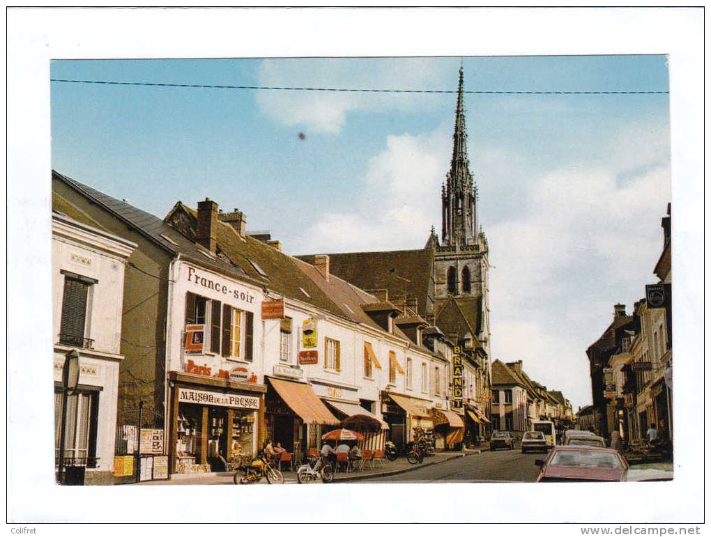 27 - Conches           La Rue Saint-Foy Et L'Eglise - Conches-en-Ouche