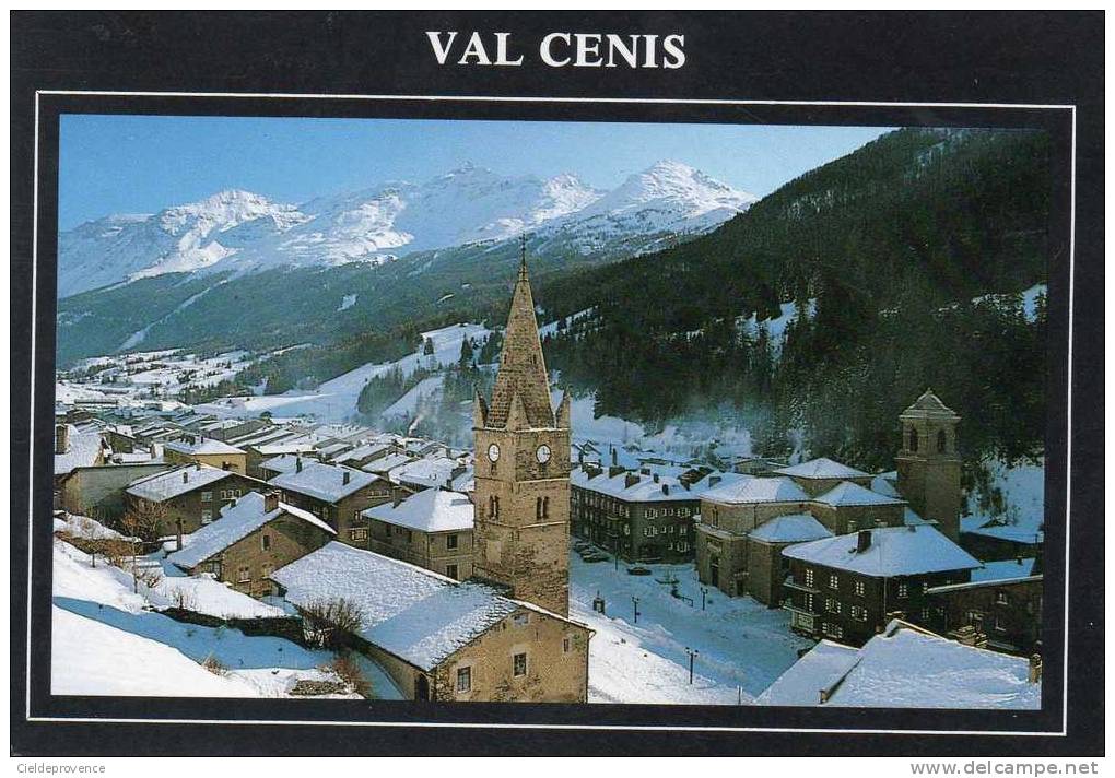 VAL CENIS. La Station De Lanslebourg, Au Fond La Pointe Tomba, Le Grand Signal Et La Pointe De Ronce. - Val Cenis