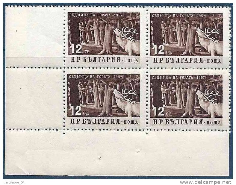 1957 BULGARIE 899** Cerf Et Arbres, Bloc De 4 - Ongebruikt