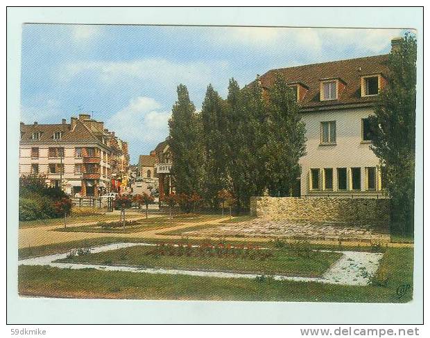 CP Neufchatel En Bray - Le Jardi Net Les Vestiges De L'église - Neufchâtel En Bray