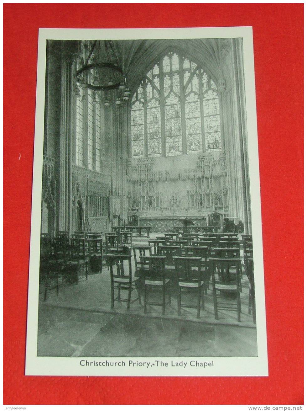 Christchurch Priory  -  The Lady Chapel   -  (2 Scans ) - Autres & Non Classés