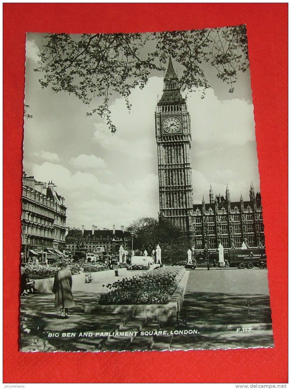 London -  Big Ben And Parliament Square  -   ( 10 Cm X 15 Cm )  -  (2 Scans ) - Houses Of Parliament