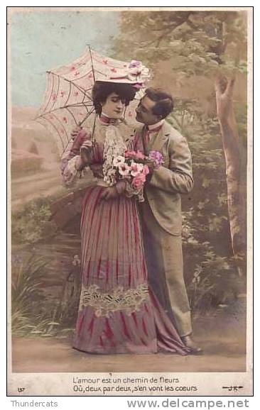 REAL PHOTO POSTCARD ROMANTIC COUPLE LADY & MALE LOVE ROMANCE  ** CPA COUPLE ROMANTIQUE HOMME & FEMME - Koppels