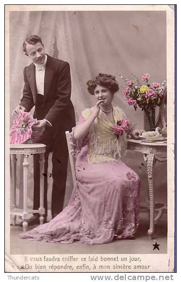 REAL PHOTO POSTCARD ROMANTIC COUPLE LADY & MALE LOVE ROMANCE  ** CPA COUPLE ROMANTIQUE HOMME & FEMME - Koppels